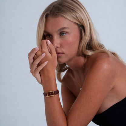 Montaigne Uhr Burgundy
