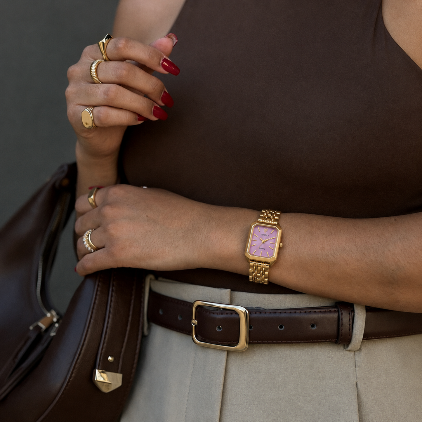 Le Marais Uhr Petal