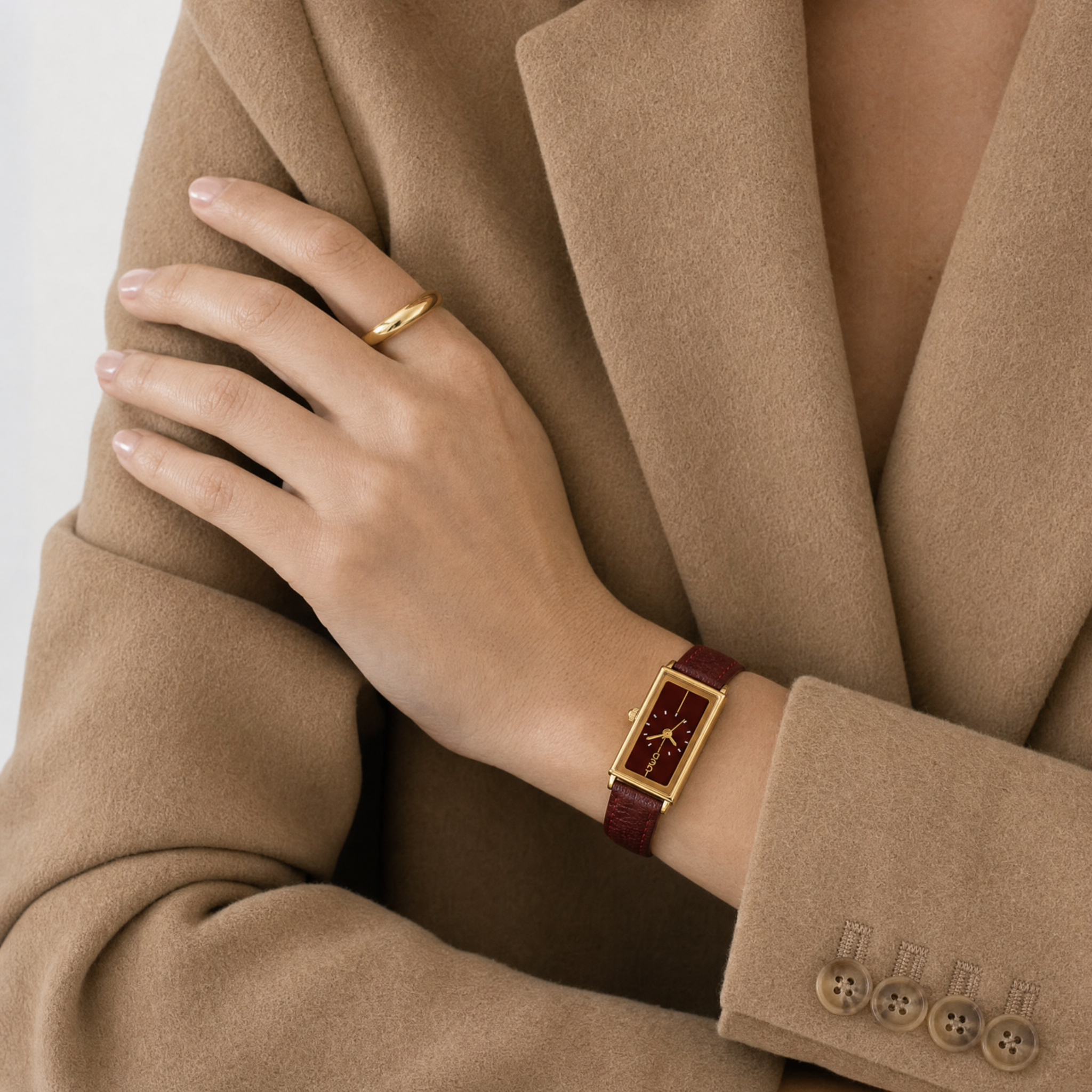 Montaigne Watch Burgundy