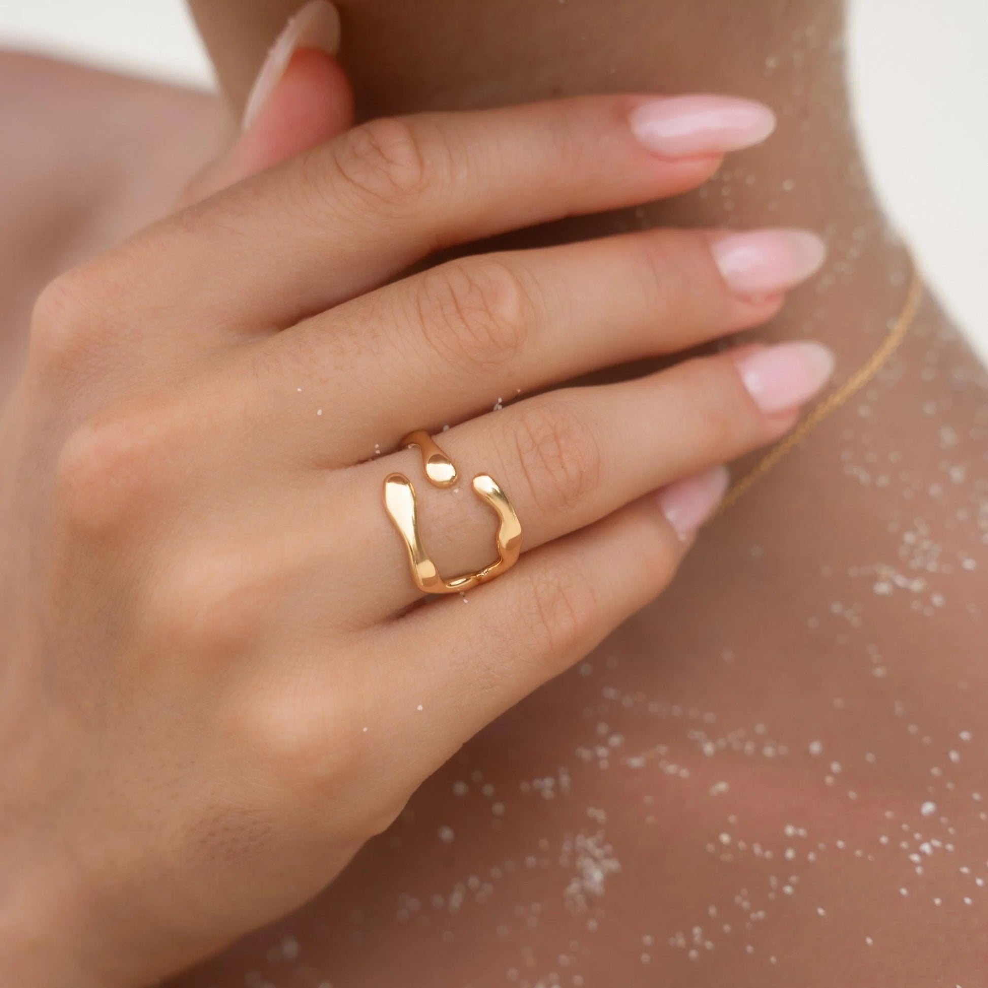 Coral Ring - side detail